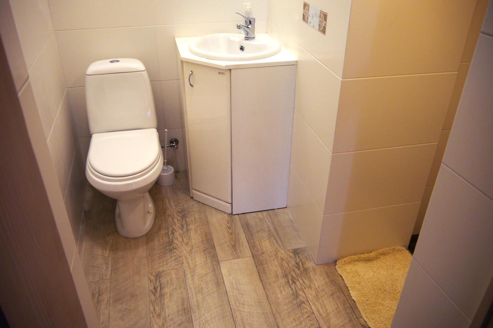 Guest Rooms Lviv Ngoại thất bức ảnh